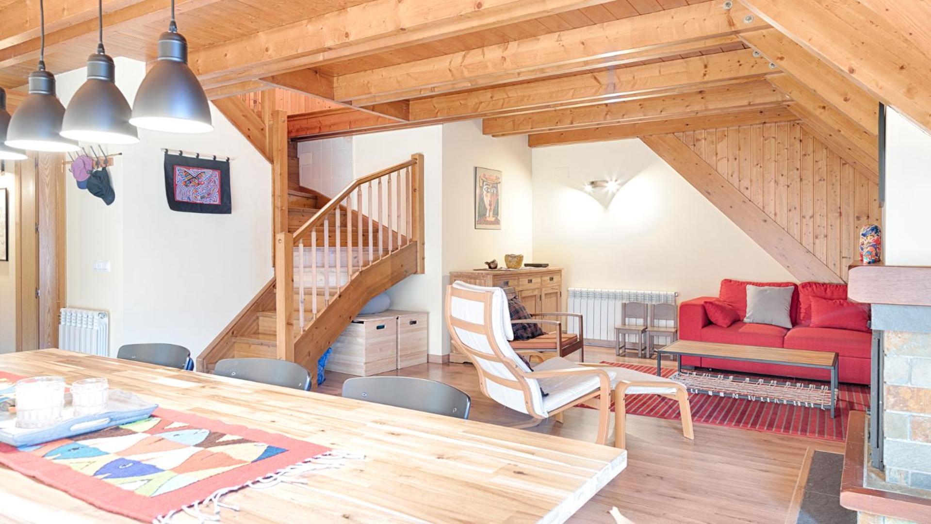 Saplan Real Estate Duplex Longuera * Les